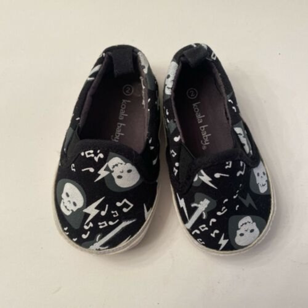 koala baby size 2 slip ons Shoes skulls skull baby fashion sneakers - Picture 3 of 4
